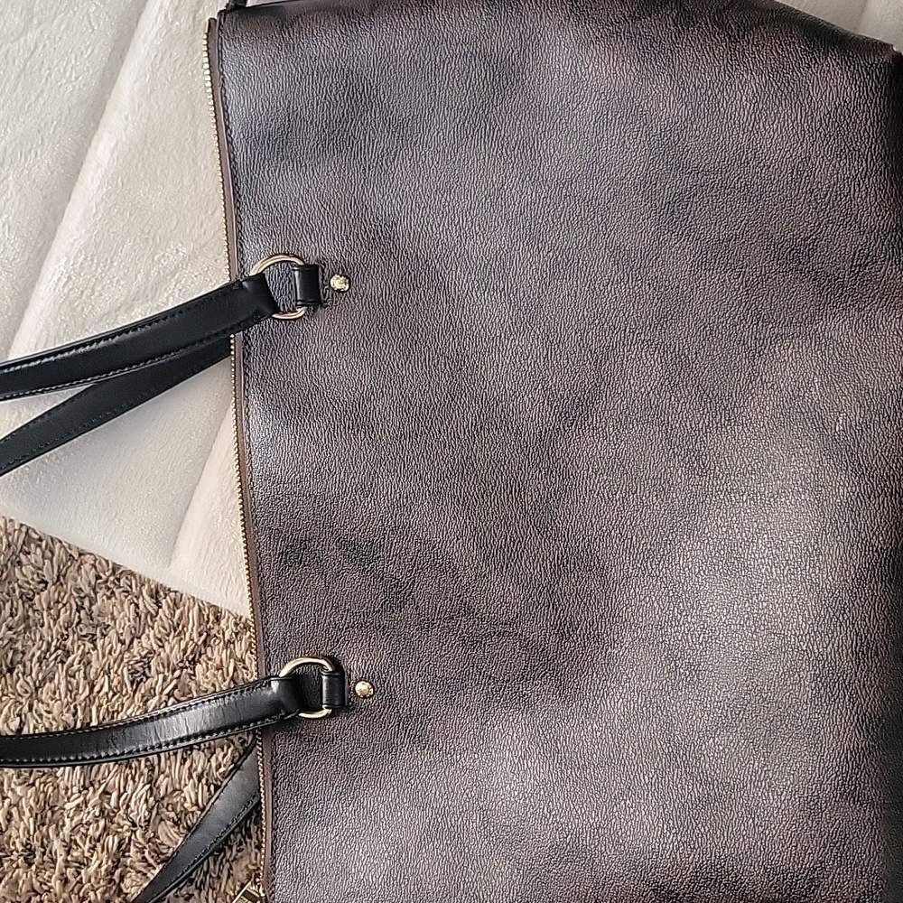 COPY - Coach purse - Picture 3 of 6